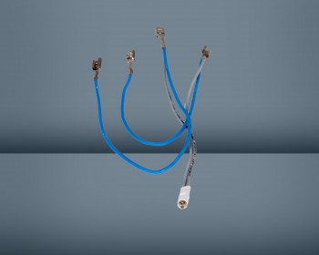 Bulb with cable